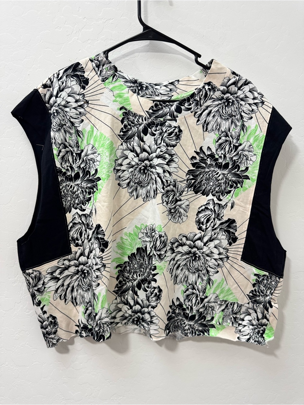 NWOT Free People Movement Inspire Printed Tank